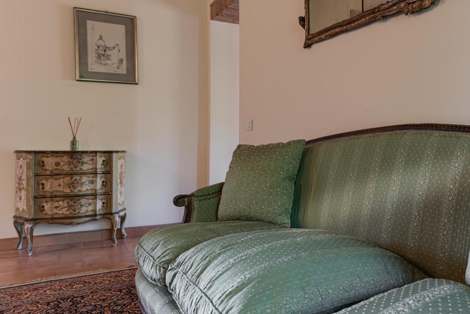 Villa Il Castagno Wine & Resort Сиена Екстериор снимка