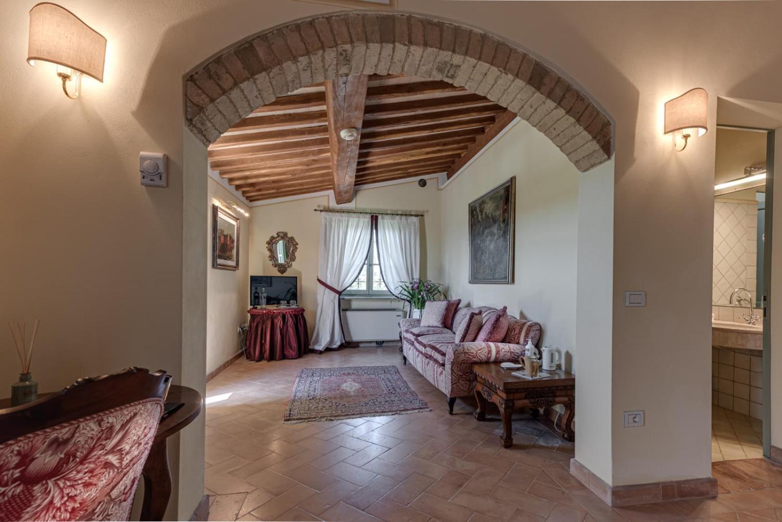 Villa Il Castagno Wine & Resort Сиена Екстериор снимка