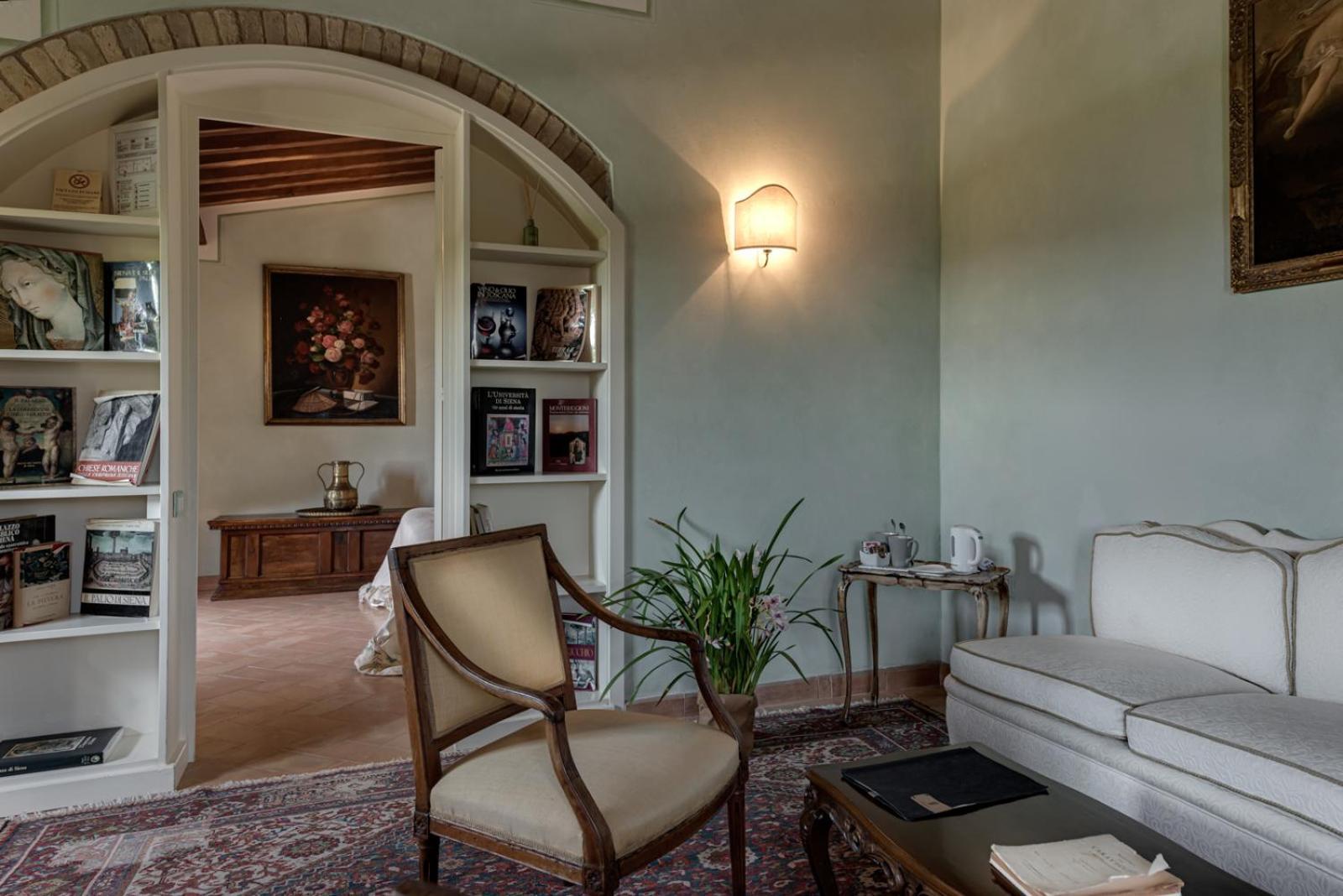 Villa Il Castagno Wine & Resort Сиена Екстериор снимка